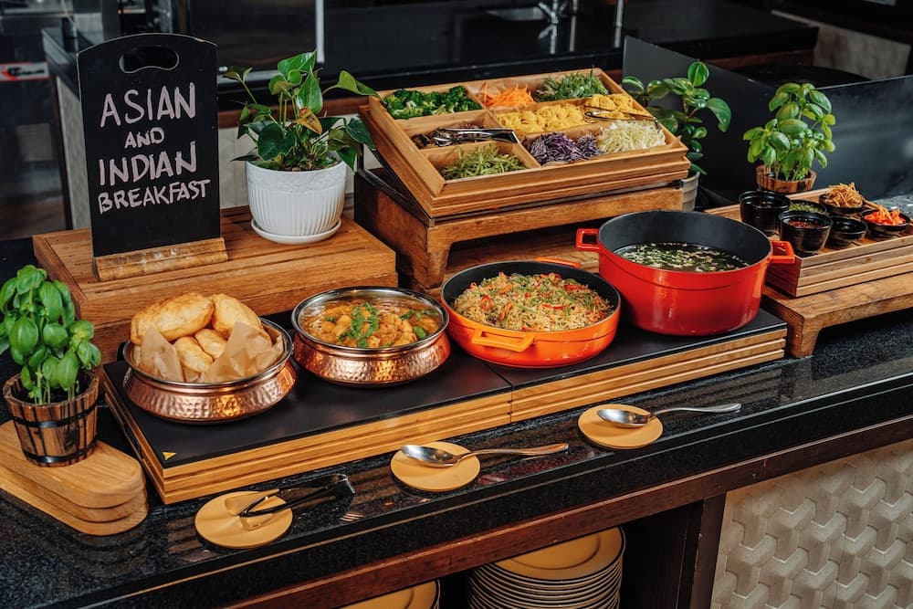 DoubleTree by Hilton Dubai - Business Bay — 7