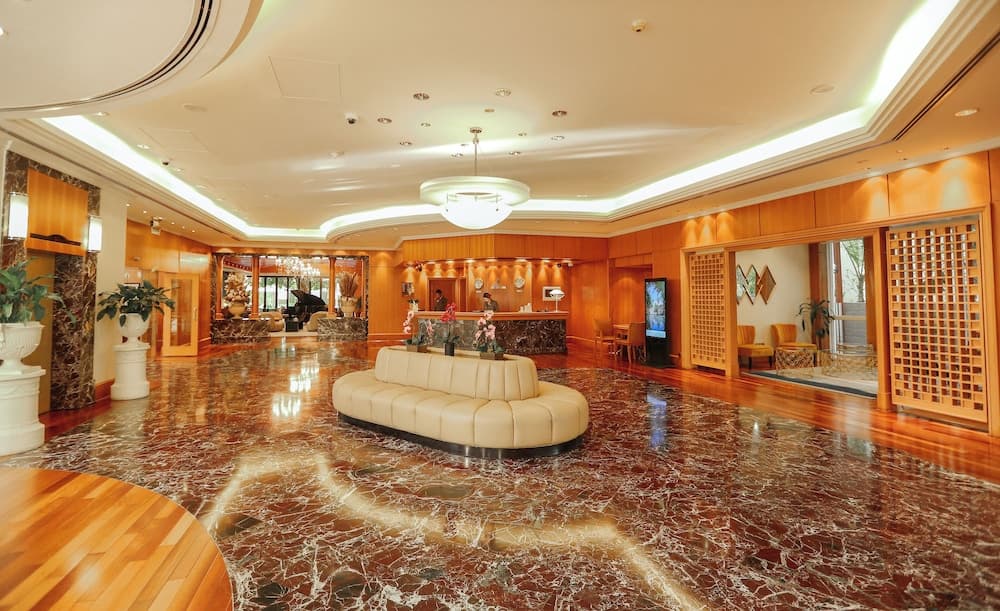 Dubai Marine Beach Resort & Spa — 25