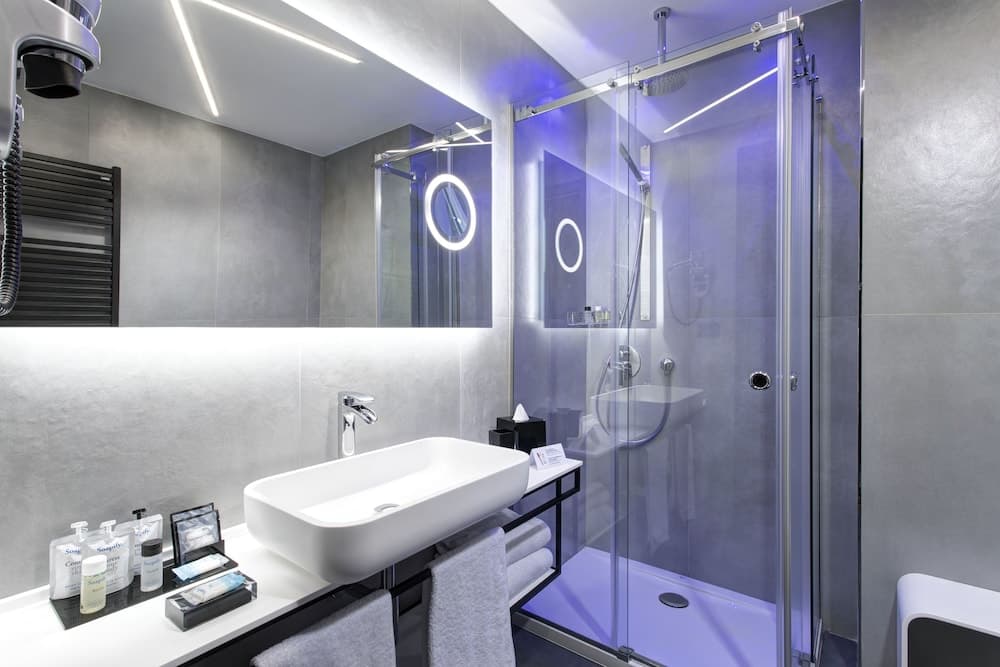 iQ Hotel Milano — 29