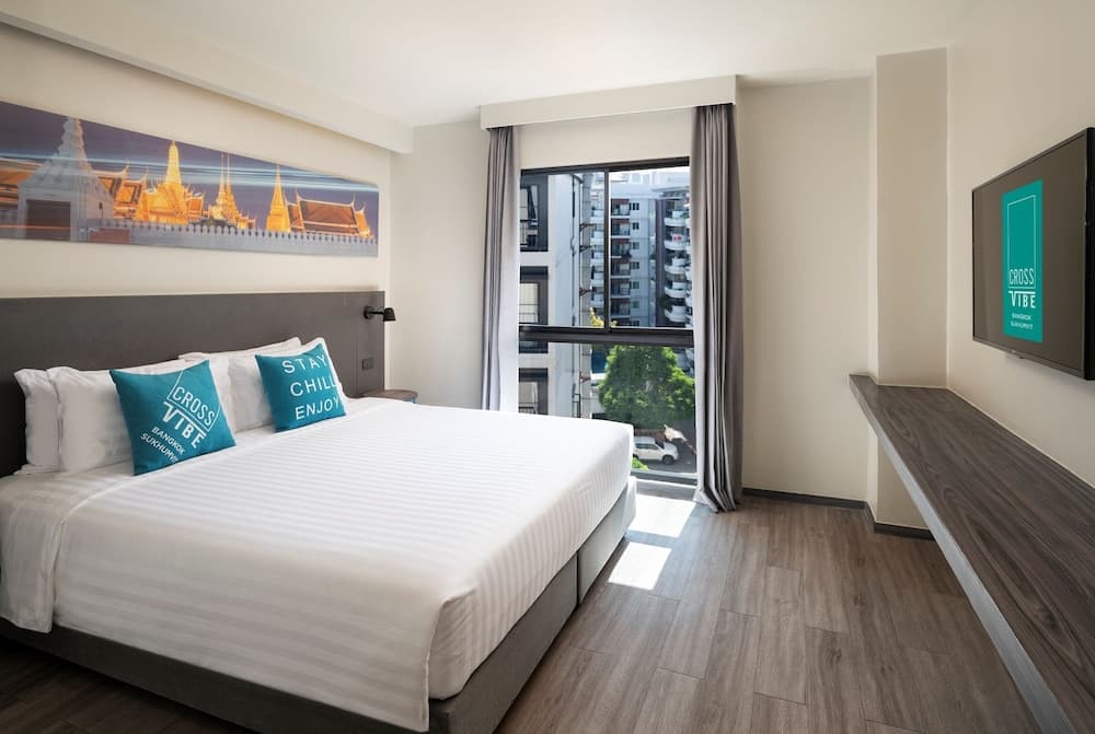 Cross Vibe Sukhumvit Hotel — 20