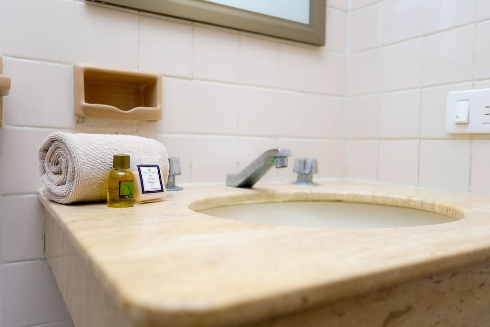 Hotel Maria de Lourdes Cancun — 28