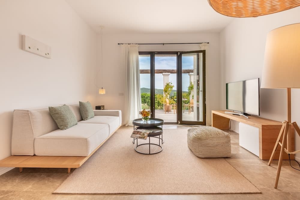Safragell Ibiza Suites & Spa — 10