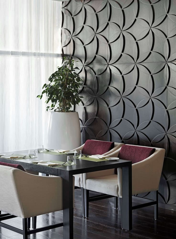 Hyatt Place Dubai Al Rigga — 4