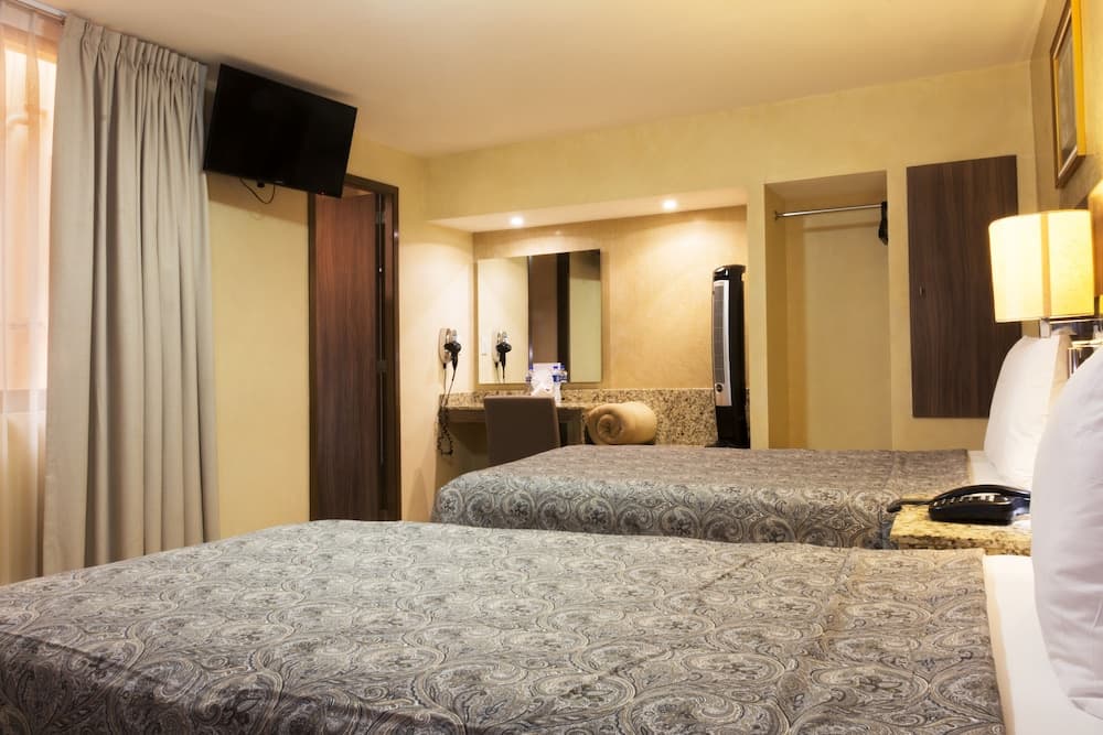 Hotel Castropol — 12