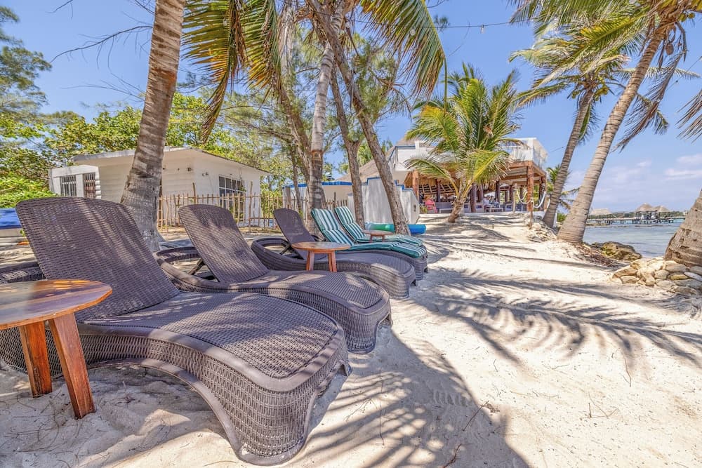 Casa Cenote Hotel — 18