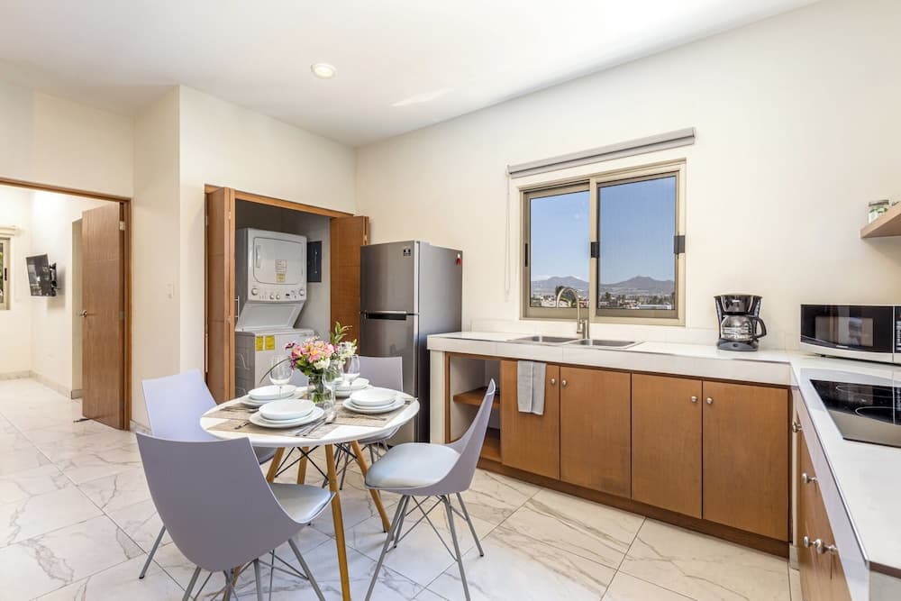 Maia Cabo von Naya Homes — 17