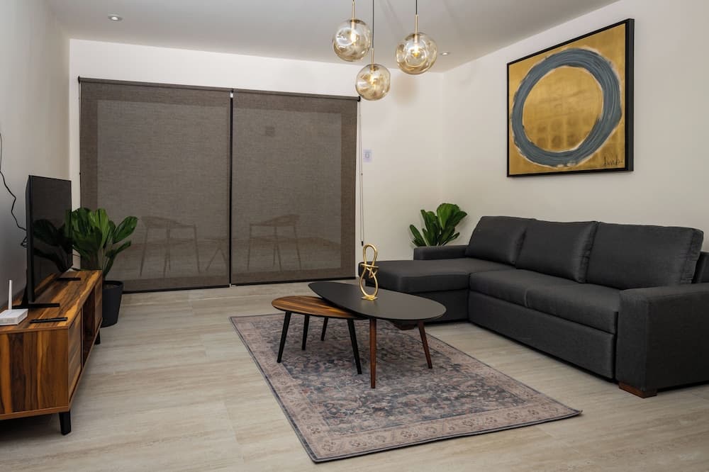 Cumbres Garden luxury apartments — 12