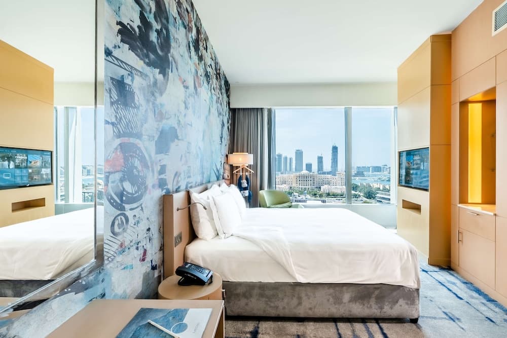 Media One Hotel Dubai — 9