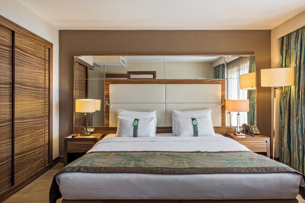 Holiday Inn Istanbul Sisli by IHG — 5