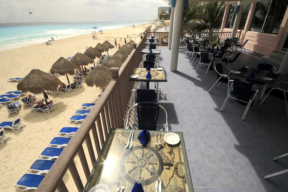 Golden Parnassus All Inclusive Resort & Spa - Adults Only — 2
