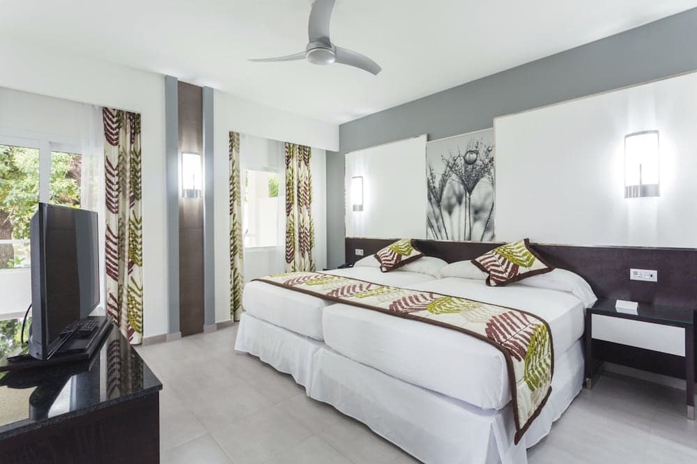 Hotel Riu Playacar - All Inclusive — 7
