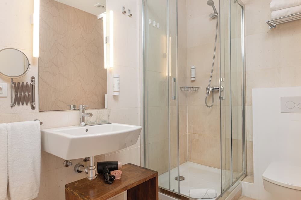 Hotel Brondo Architect — 19