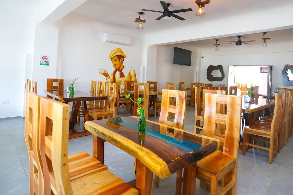 Hotel Maria de Lourdes Cancun — 3