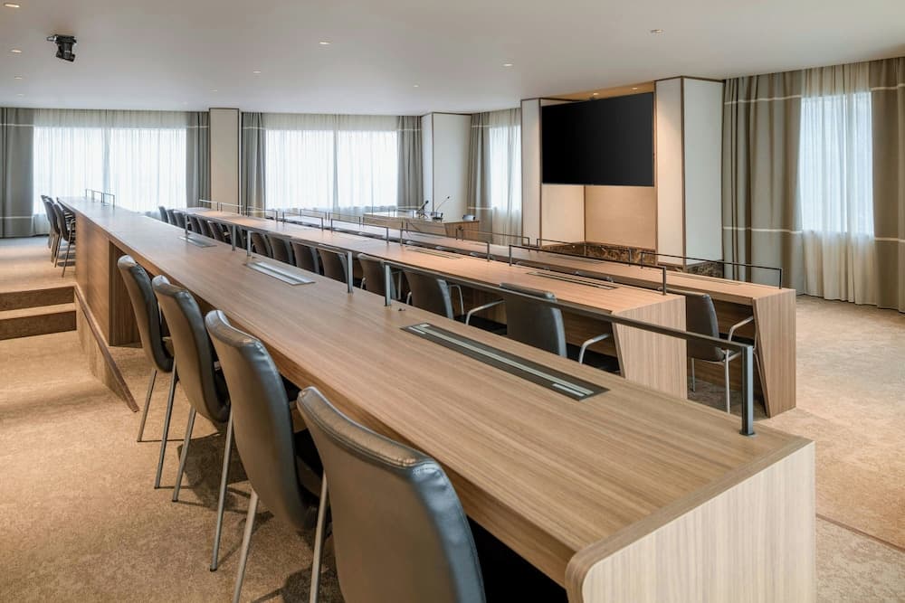 AC Hotel Milano por Marriott — 12