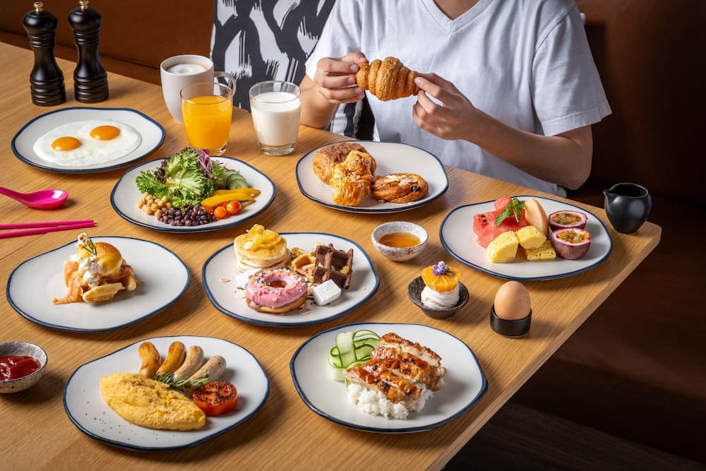 Moxy Bangkok Ratchaprasong — 30