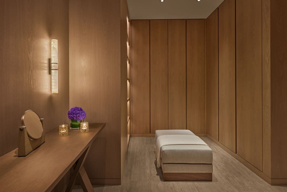 The Dubai EDITION hotel, Dubai Fountain Street, Downtown, Dubai, 11788, United Arab Emirates — photo 4