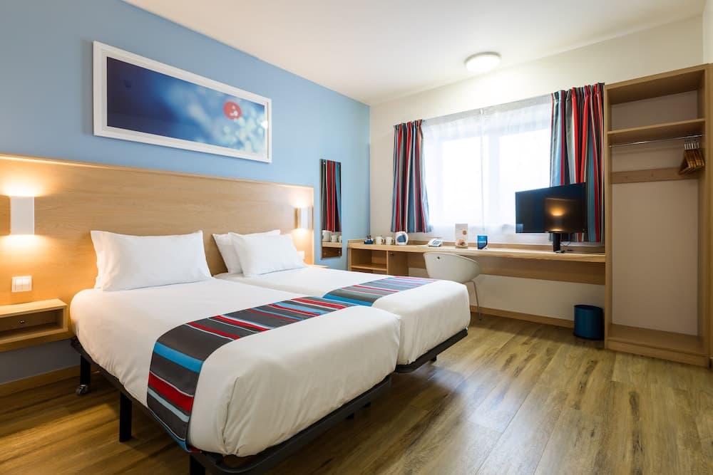 Travelodge Madrid Torrelaguna — 3