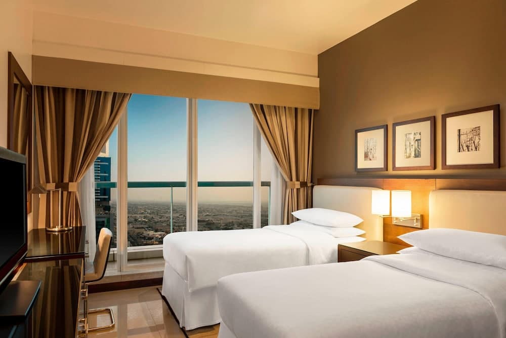 Four Points by Sheraton Sheikh Zayed Road, Dubai — 15