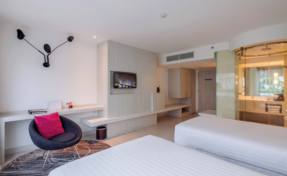 Centara Watergate Pavilion Hotel Bangkok — 7