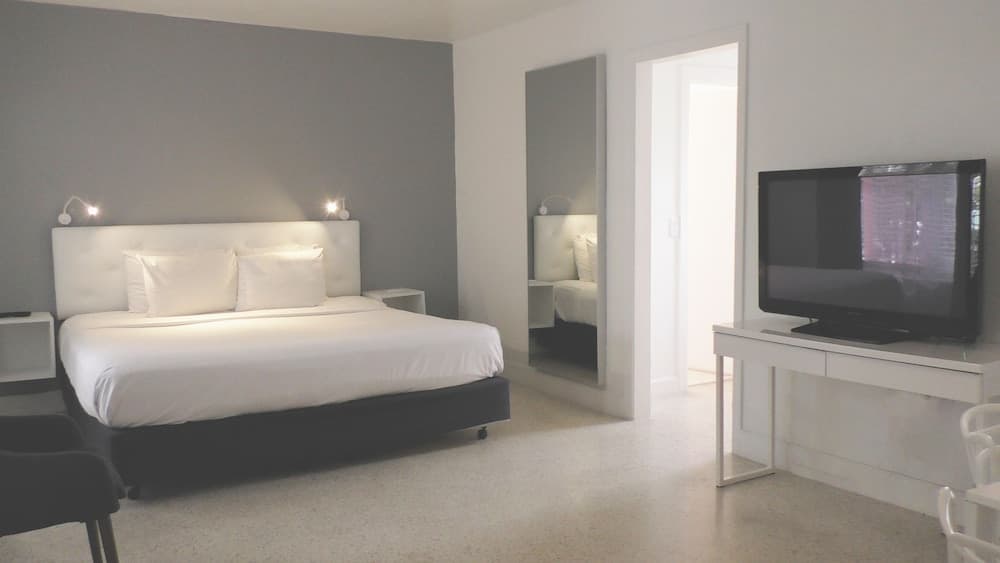 Winterset A North Beach Village Resort Hotel — 13