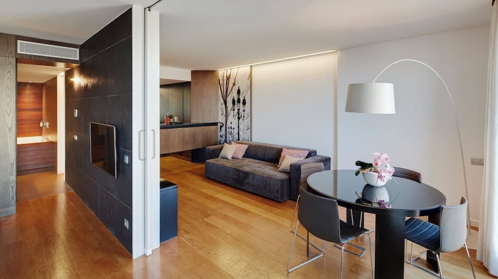 Sercotel Rosellon — 19