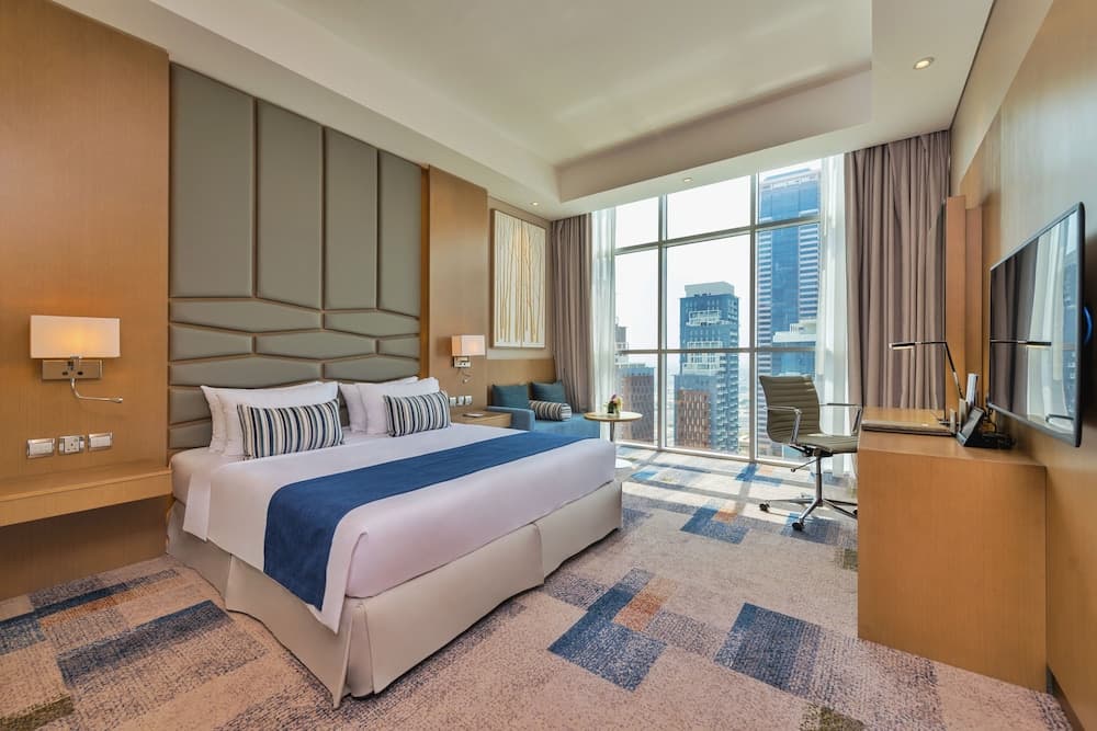 Canal Central Hotel — 14