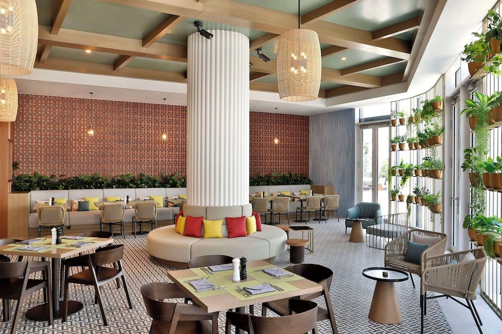 Embassy Suites By Hilton Dubai Business Bay — 30