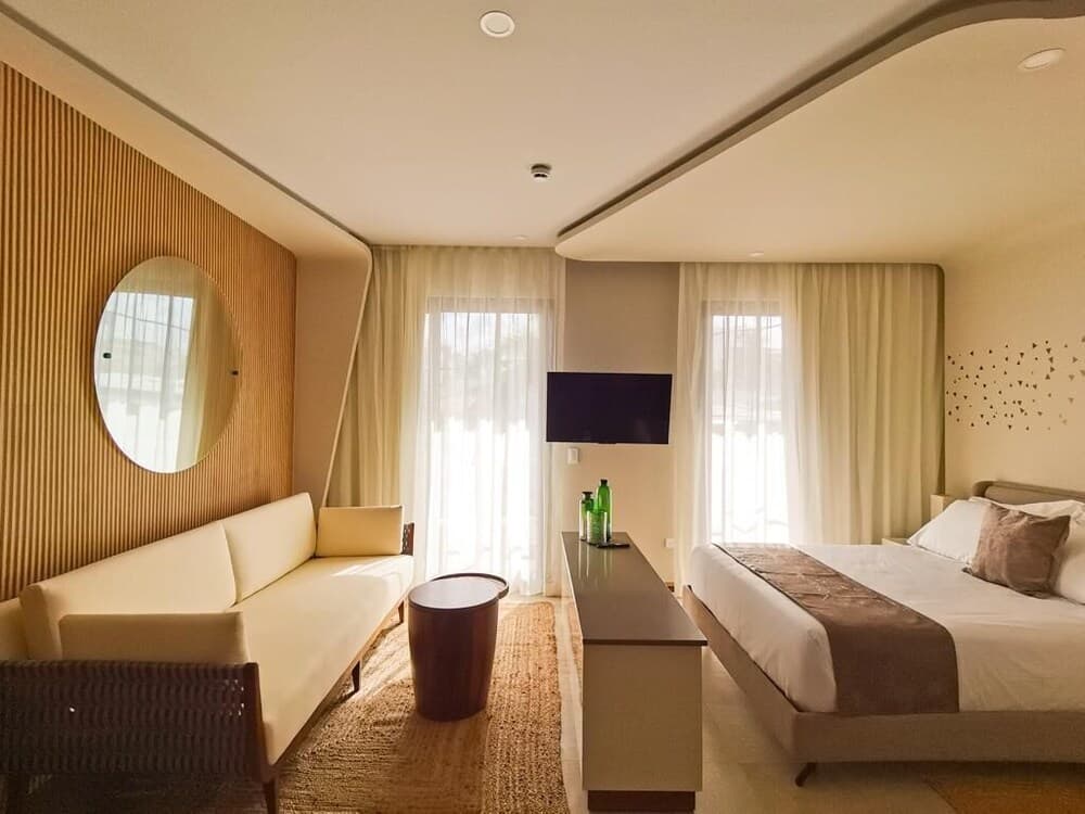 Alizee Tower — 17