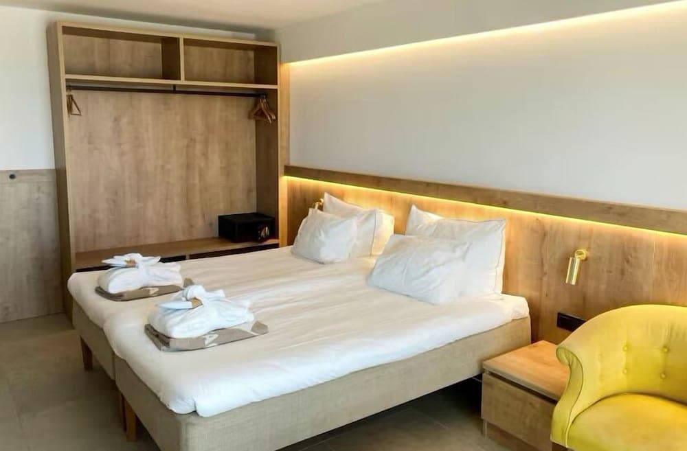 FERGUS Style Palma Beach - Adults Only — 25