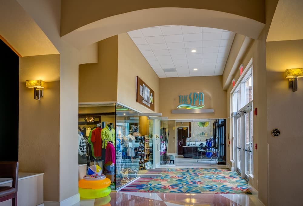 Rosen Centre Hotel — 10