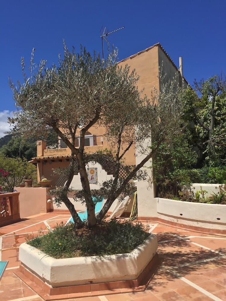 Villa Bon Air — 1