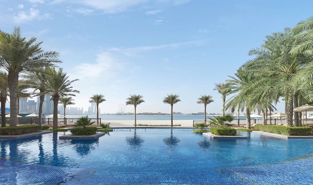 Fairmont The Palm — 11