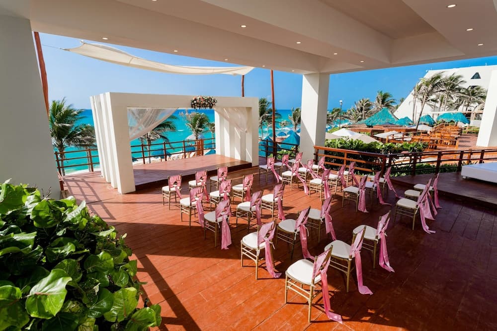 The Grand Oasis Cancun - All Inclusive — 11