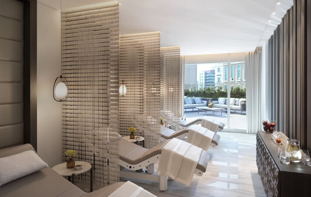 Sofitel Dubai Der Obelisk — 2