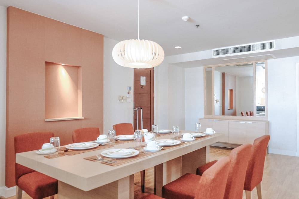 Urbana Langsuan Hotel — 20