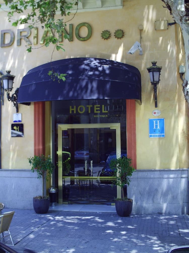 Adriano Hotel Boutique Sevilla — 16