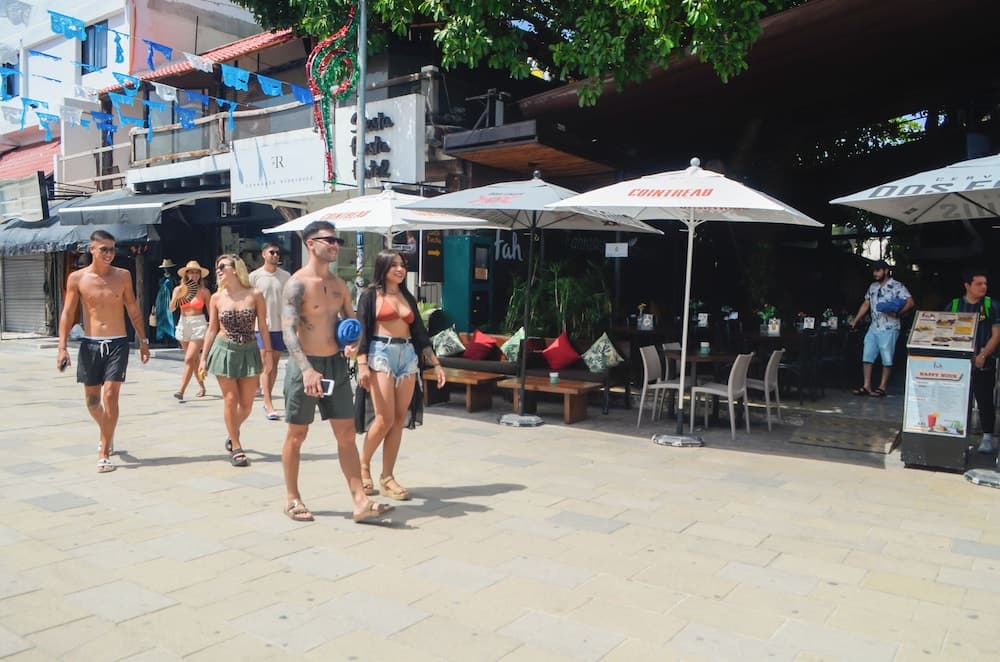 Siesta Fiesta Hotel — 8