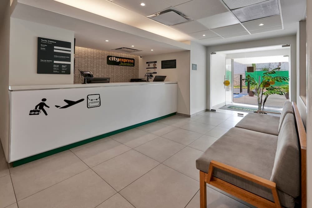 City Express Junior by Marriott Cancún — 3