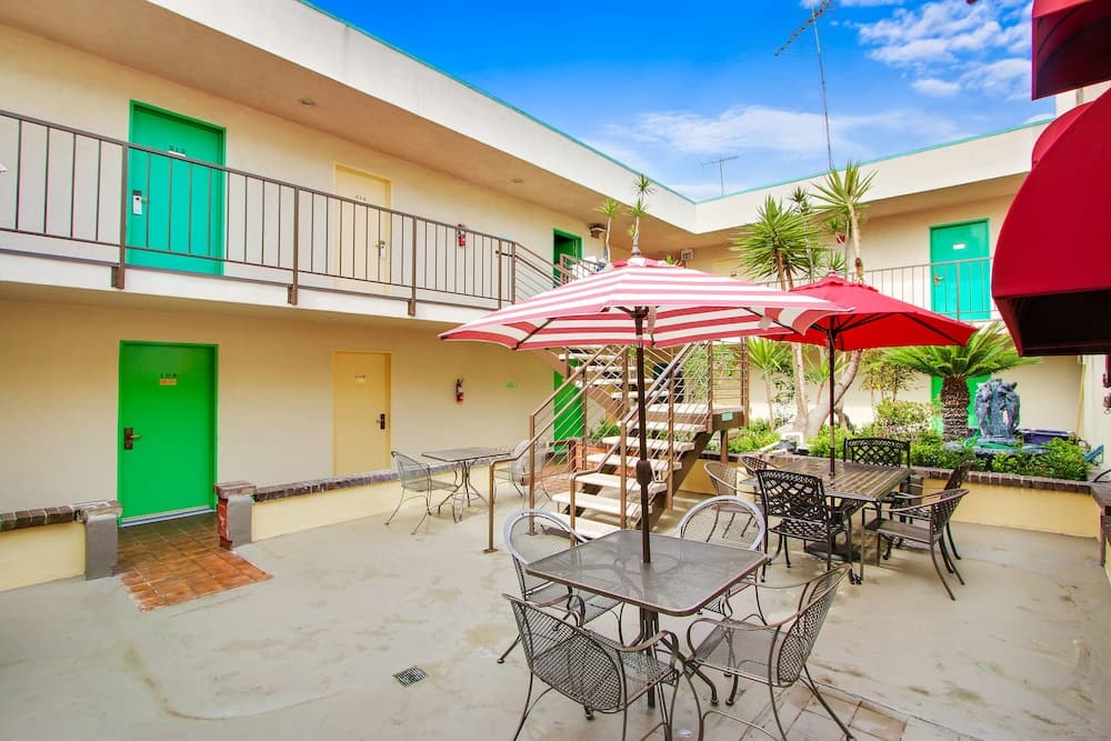 Rotex Western Inn — 8