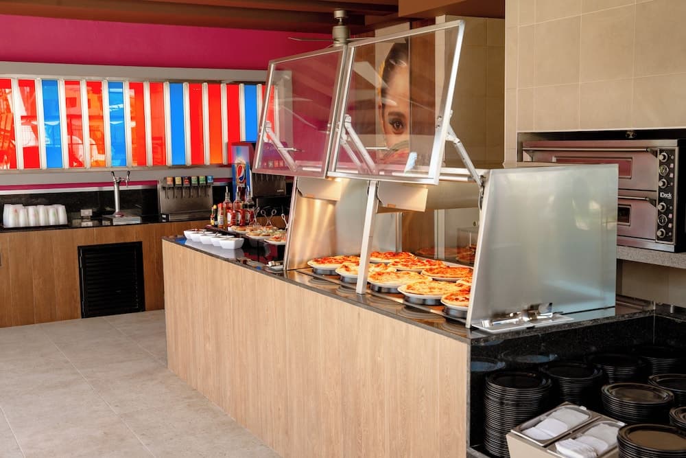 Hotel Riu Santa Fe - All Inclusive — 28