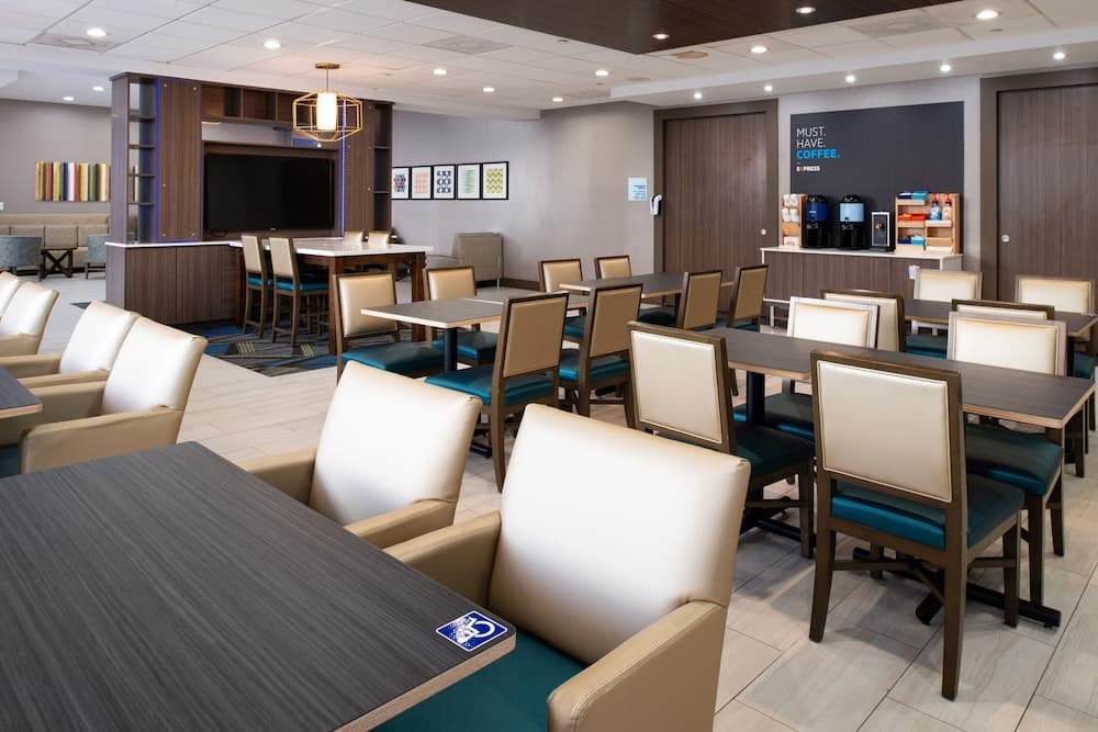 Holiday Inn Express Los Angeles Downtown West, ein IHG Hotel — 3