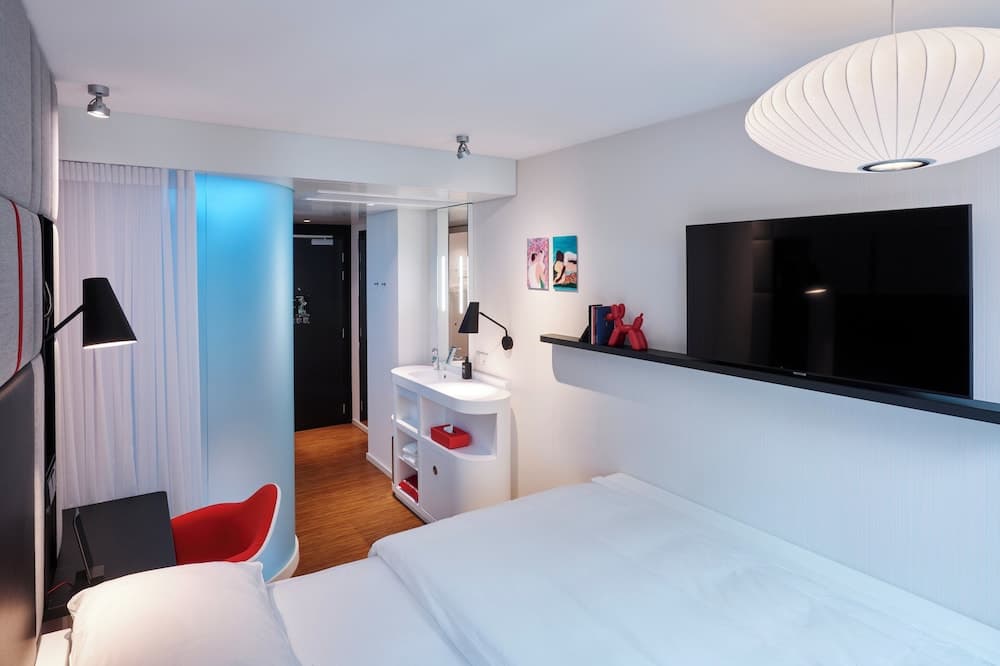 citizenM Paris Champs-Élysées — 23