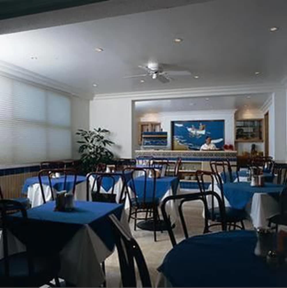 Hotel New York — 3