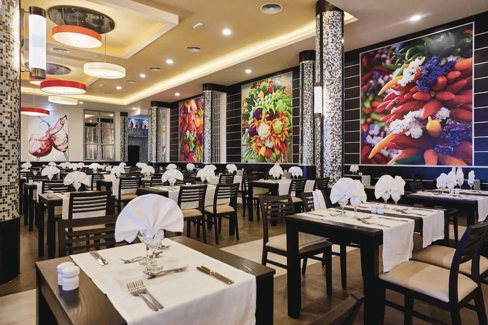 Hotel Riu Bambu - All Inclusive — 11