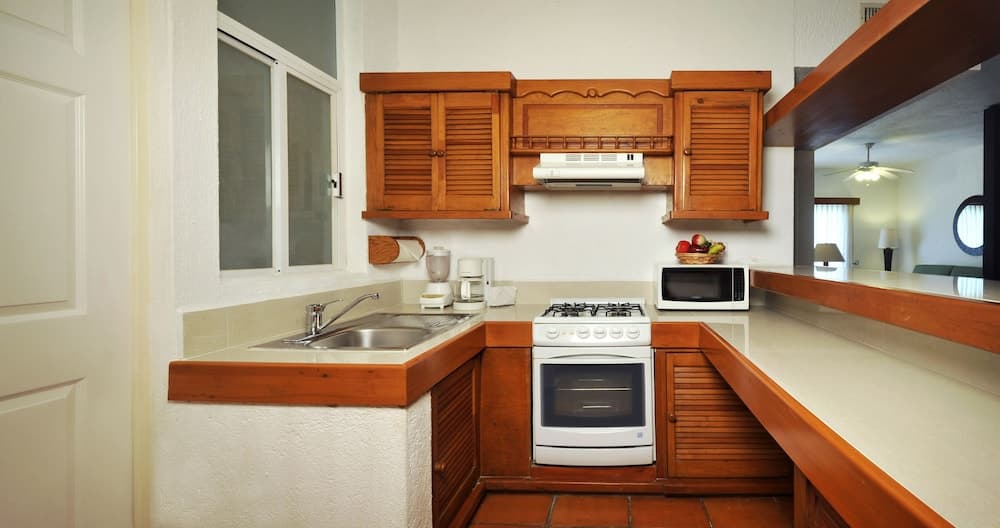 Las Palmas Condominio — 4