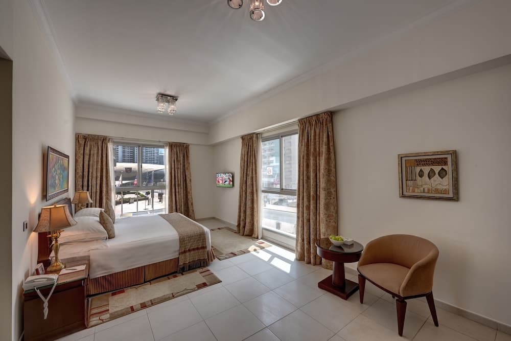 Marina Hotel Apartments — 7