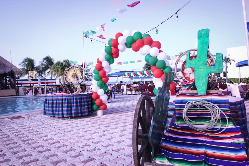 Aquamarina Beach Hotel — 14