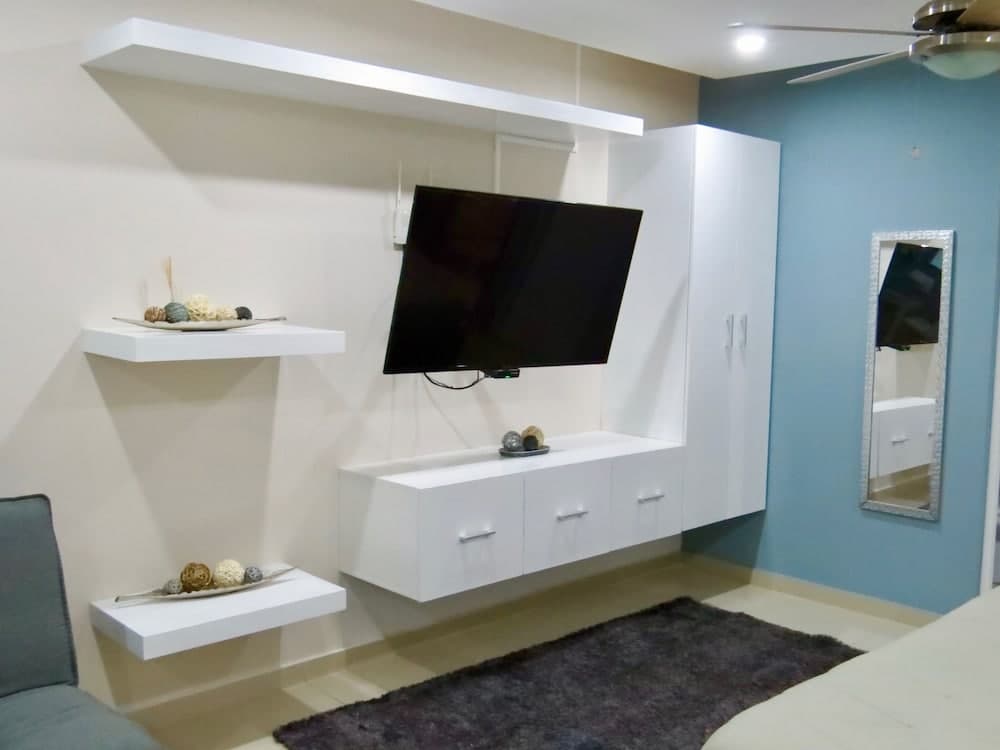 Palmarena Habitaciones y Residencias - Comodidad de Larga Estancia con Estacionamiento, Sauna, Gimnasio y Piscina (A pasos de la 5ta Avenida) — 17
