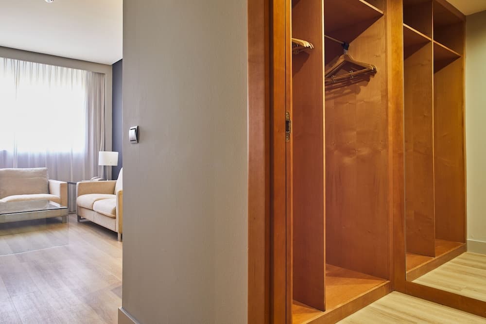 Eurostars Al-Ándalus Palace — 11