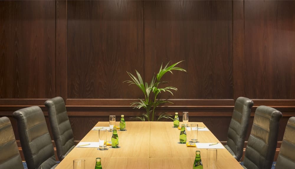 Four Points by Sheraton Bur Dubai — 2